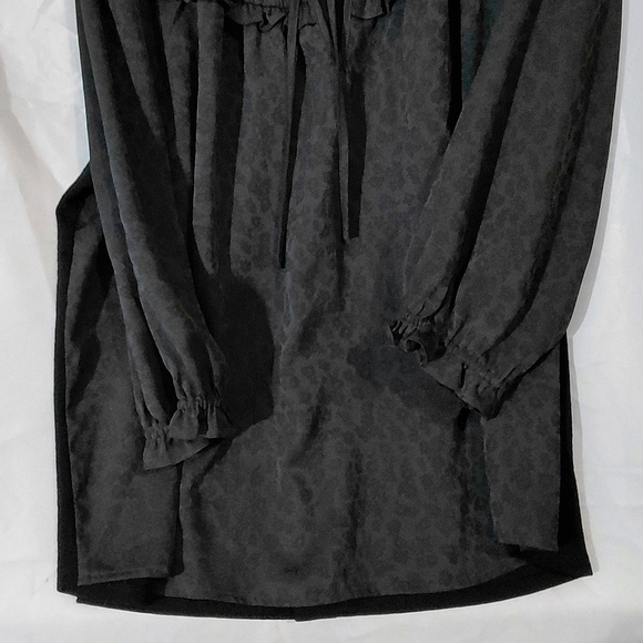 Current Air Charcoal Ruffle Blouse - Picture 7 of 12